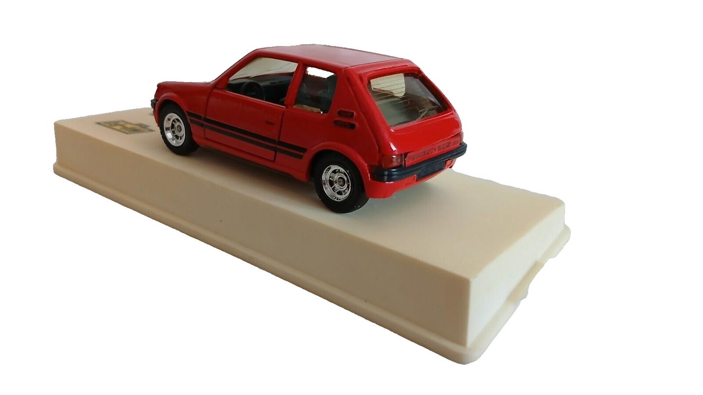 PEUGEOT 205 GTI - 1508 SOLIDO 1/43