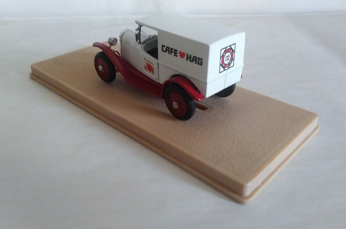 OPEL LAUBFROSCH CAMIONNETTE "CAFFE' HAG" ELIGOR SCALA 1/43