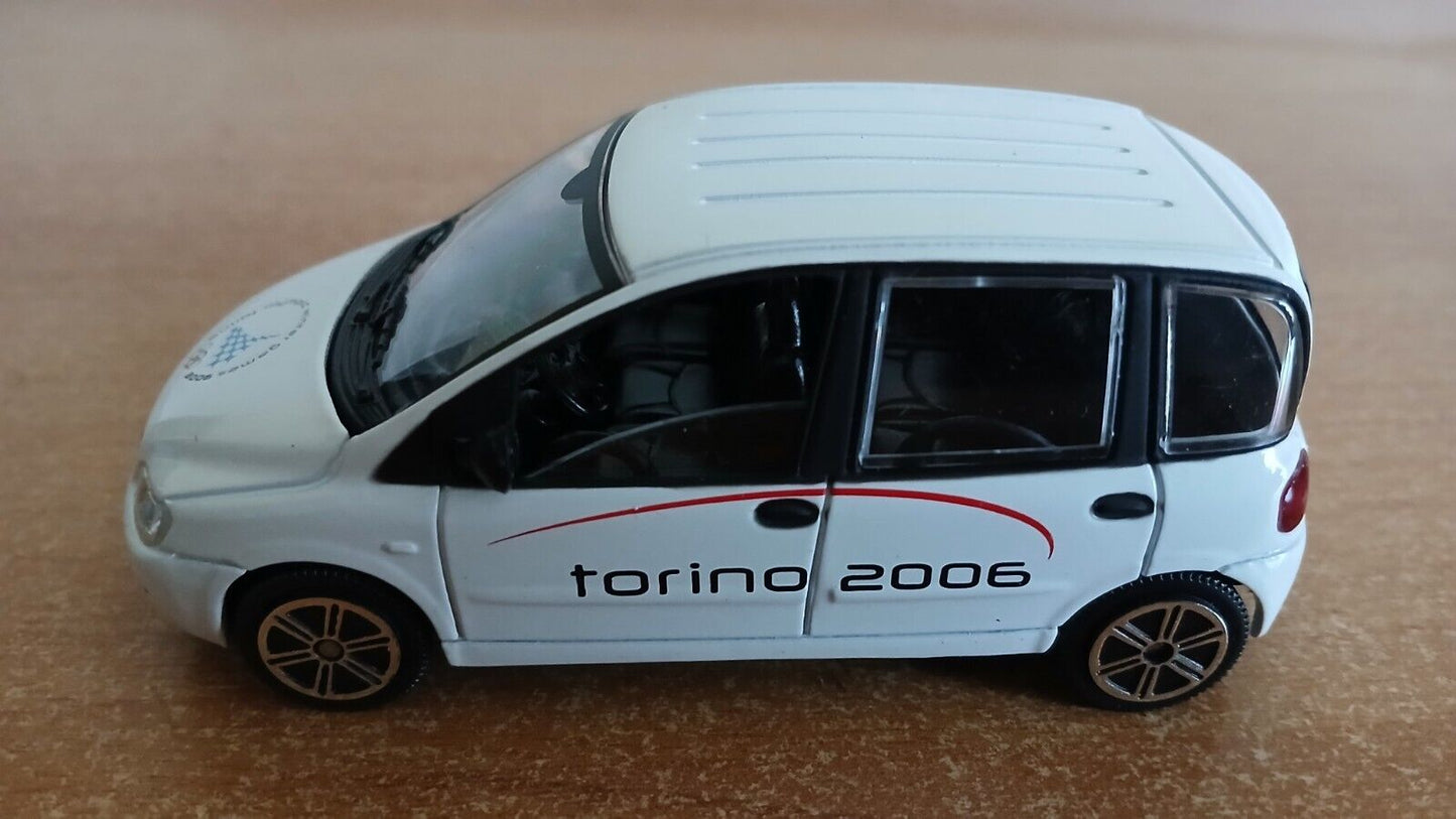 FIAT MULTIPLA OLIMPIADI/OLYMPIC GAMES TORINO 2006 MAJORETTE SCALA 1/43