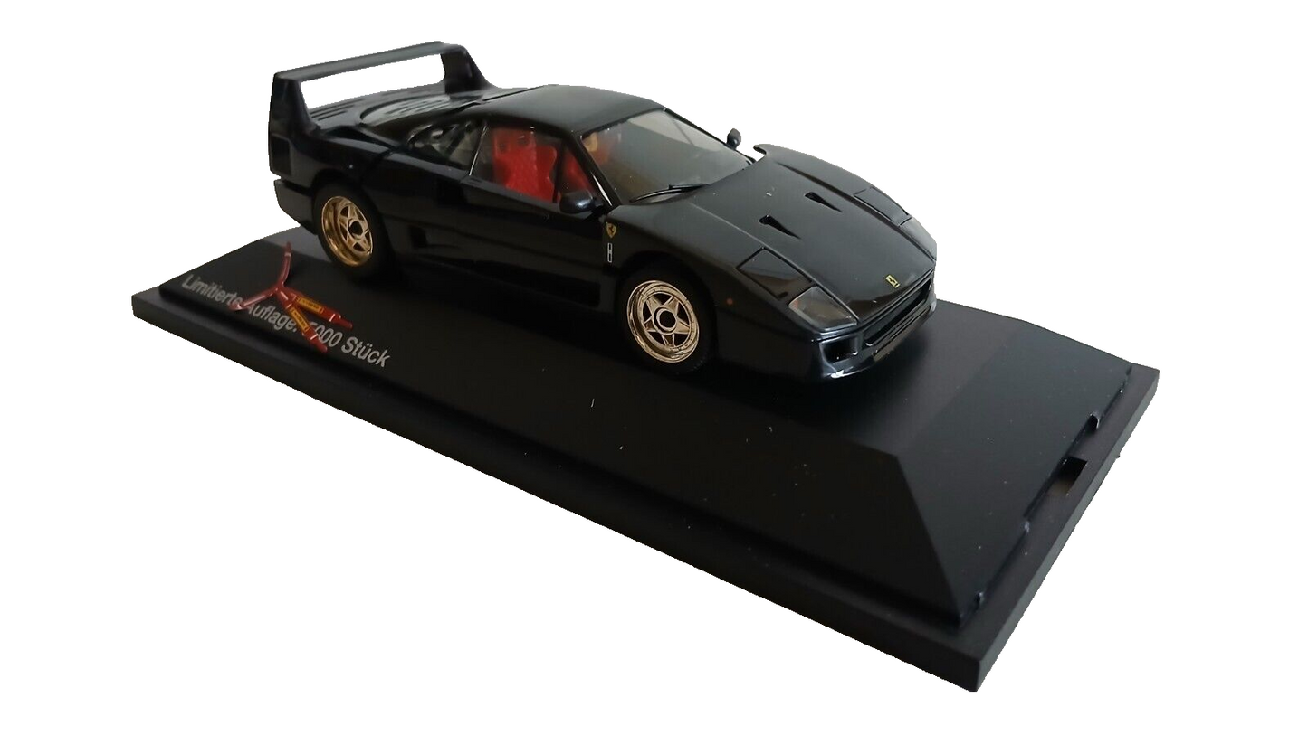 FERRARI F40 HERPA SCALA 1/43