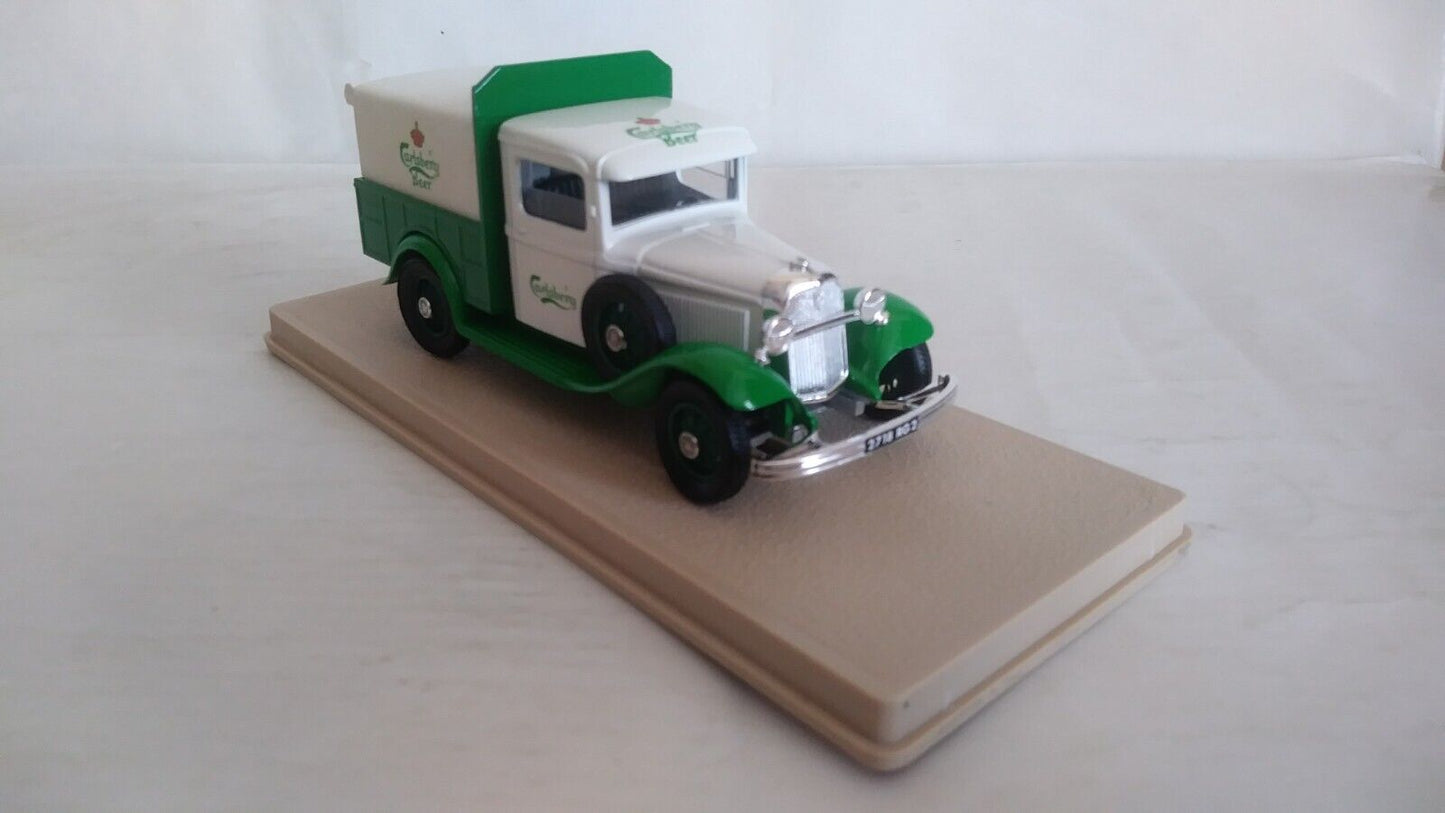 FORD V8 CAMIONNETTE "PLATEAU BACHE' CARLSBERG" 1934 ELIGOR SCALA 1/43