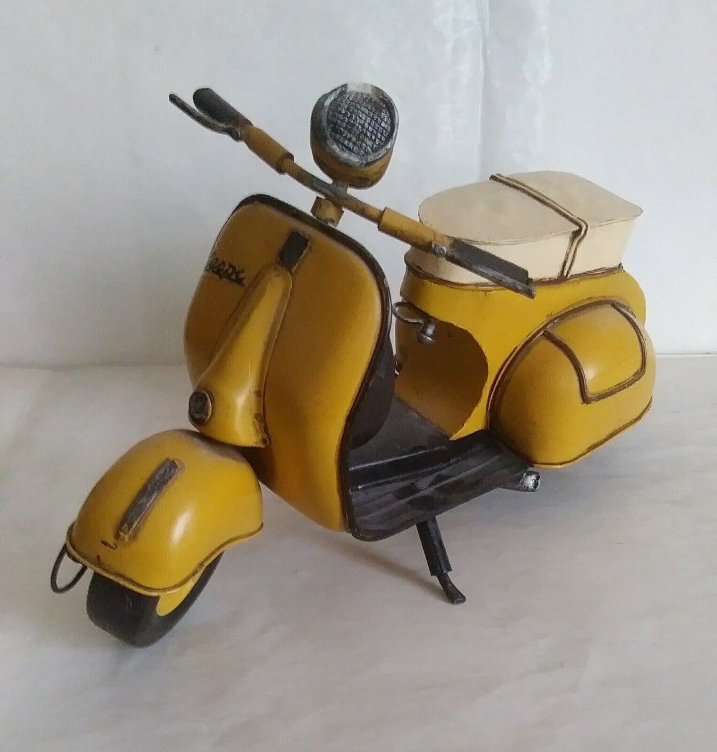 VESPA IN LEGNO