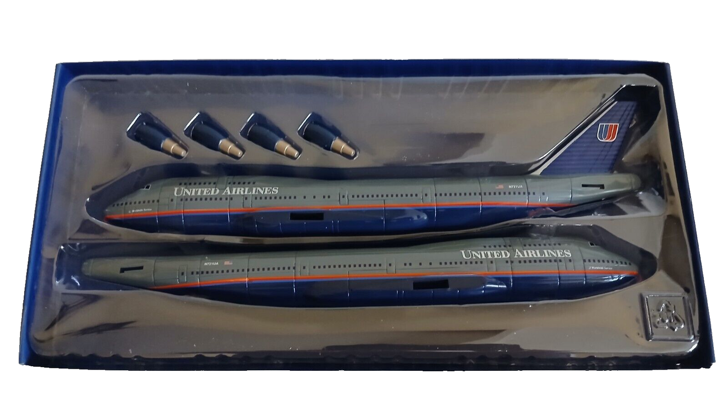 BOEING 747-400 UNITED AIRLINES NEW RAY SCALA 1/200