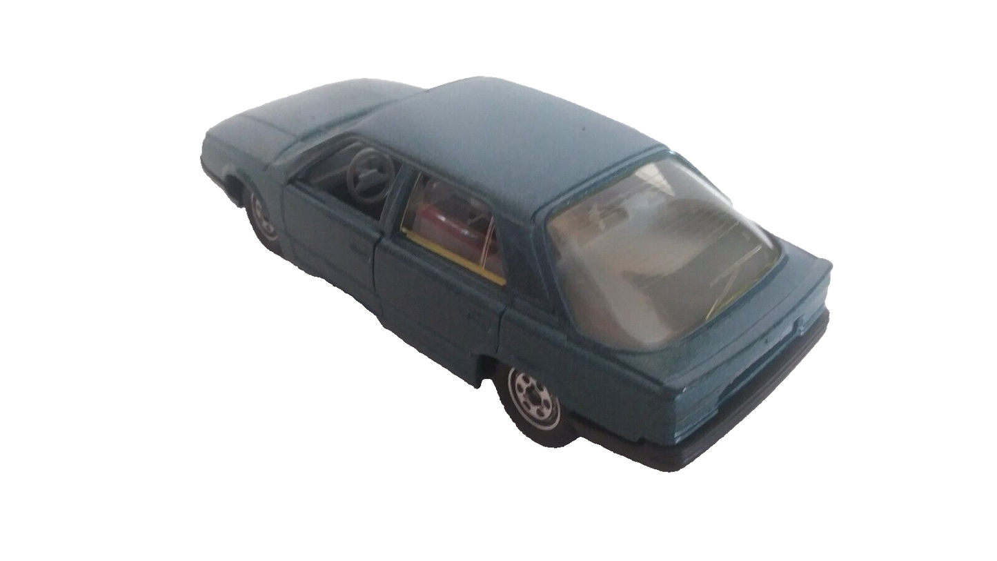 RENAULT 25 SOLIDO SCALA 1/43