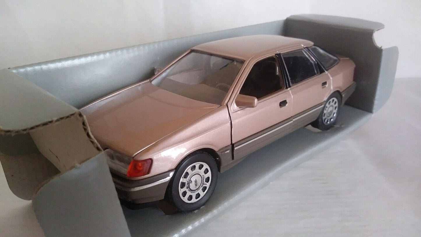 FORD SCORPIO SCHABAK SCALA 1/25