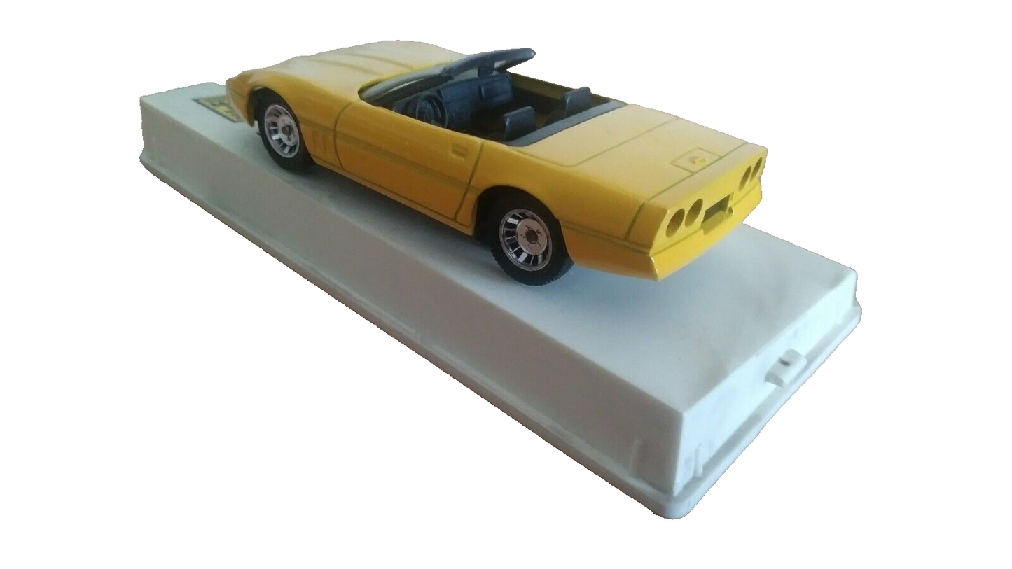 CHEVROLET CORVETTE CABRIOLET SOLIDO 1/43