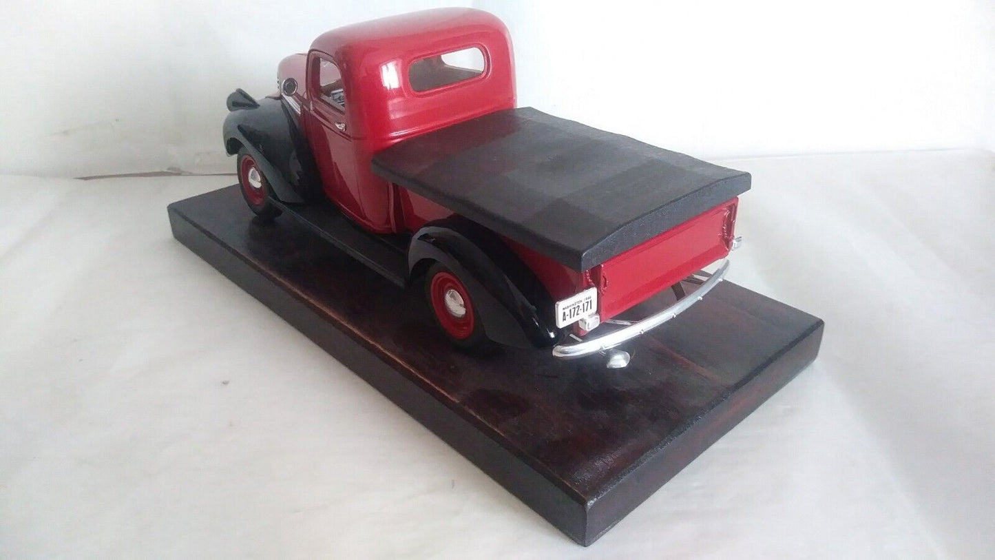 CHEVROLET PICK-UP 1946 SOLIDO SCALA 1/18