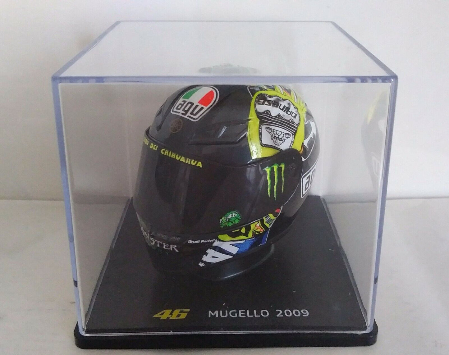 CASCHI - HELMET - VALENTINO ROSSI SCEGLI DAL MENU A TENDINA