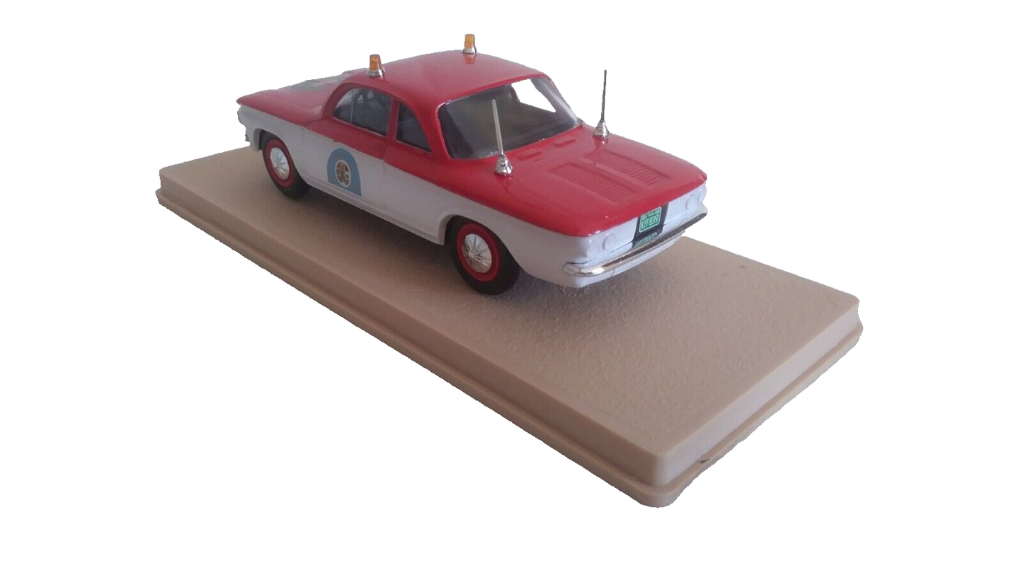 CHEVROLET CORVAIR "POMPIERS" 1962 ELIGOR SCALA 1/43