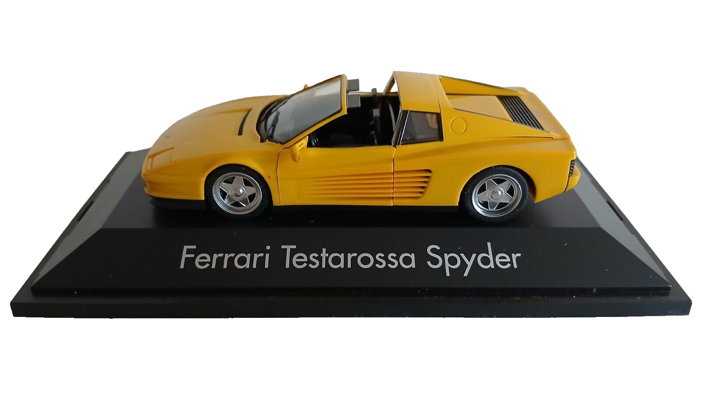 FERRARI TESTAROSSA SPYDER HERPA SCALA 1/43