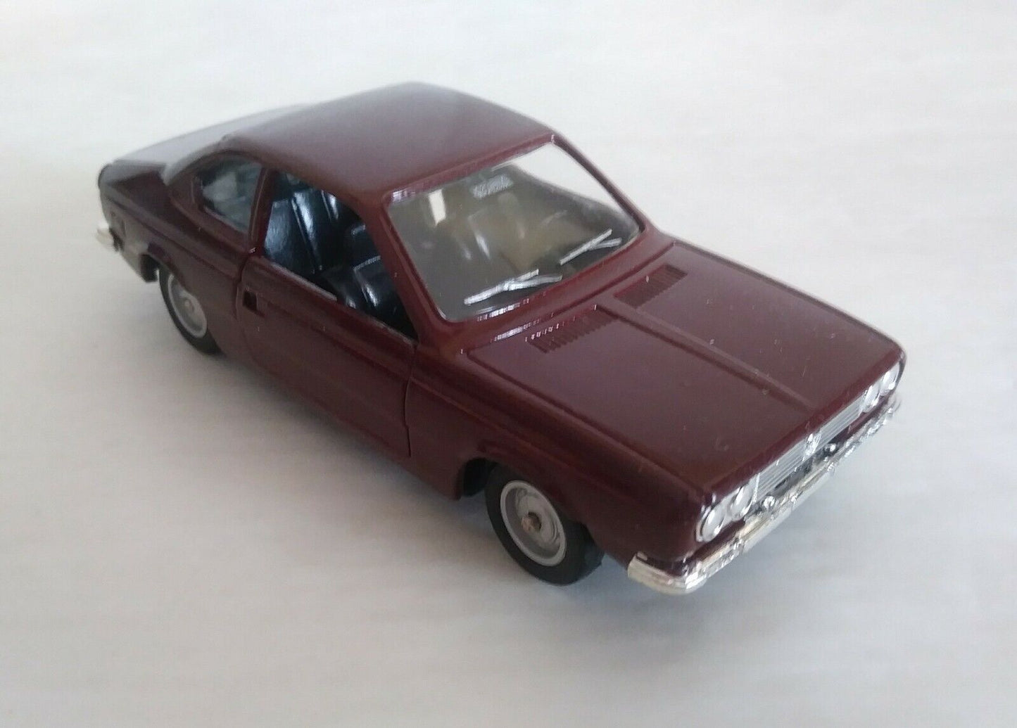 LANCIA BETA COUPE' SOLIDO SCALA 1/43