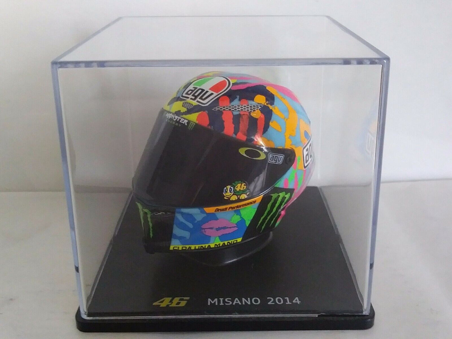 CASCHI - HELMET - VALENTINO ROSSI SCEGLI DAL MENU A TENDINA