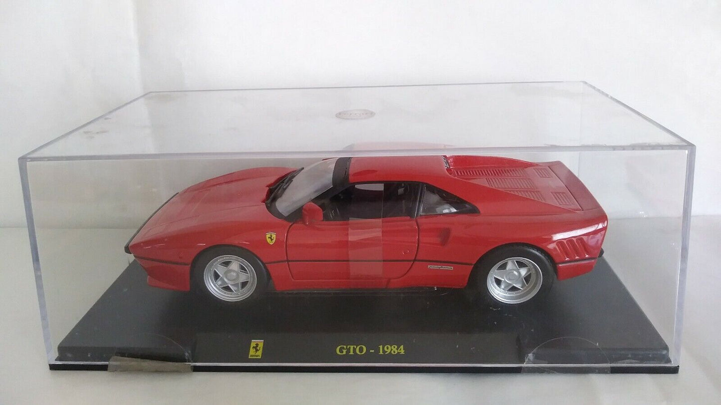 LE GRANDI FERRARI 1:24 SCEGLI DAL MENU A TENDINA