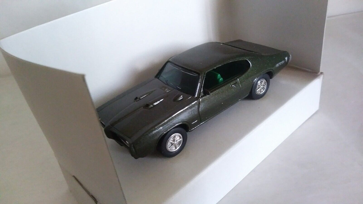 '68 PONTIAC GTO ERTL SCALA 1/43