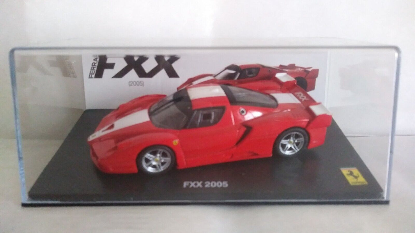 FERRARI GT COLLECTION 1:43  SCEGLI DAL MENU A TENDINA