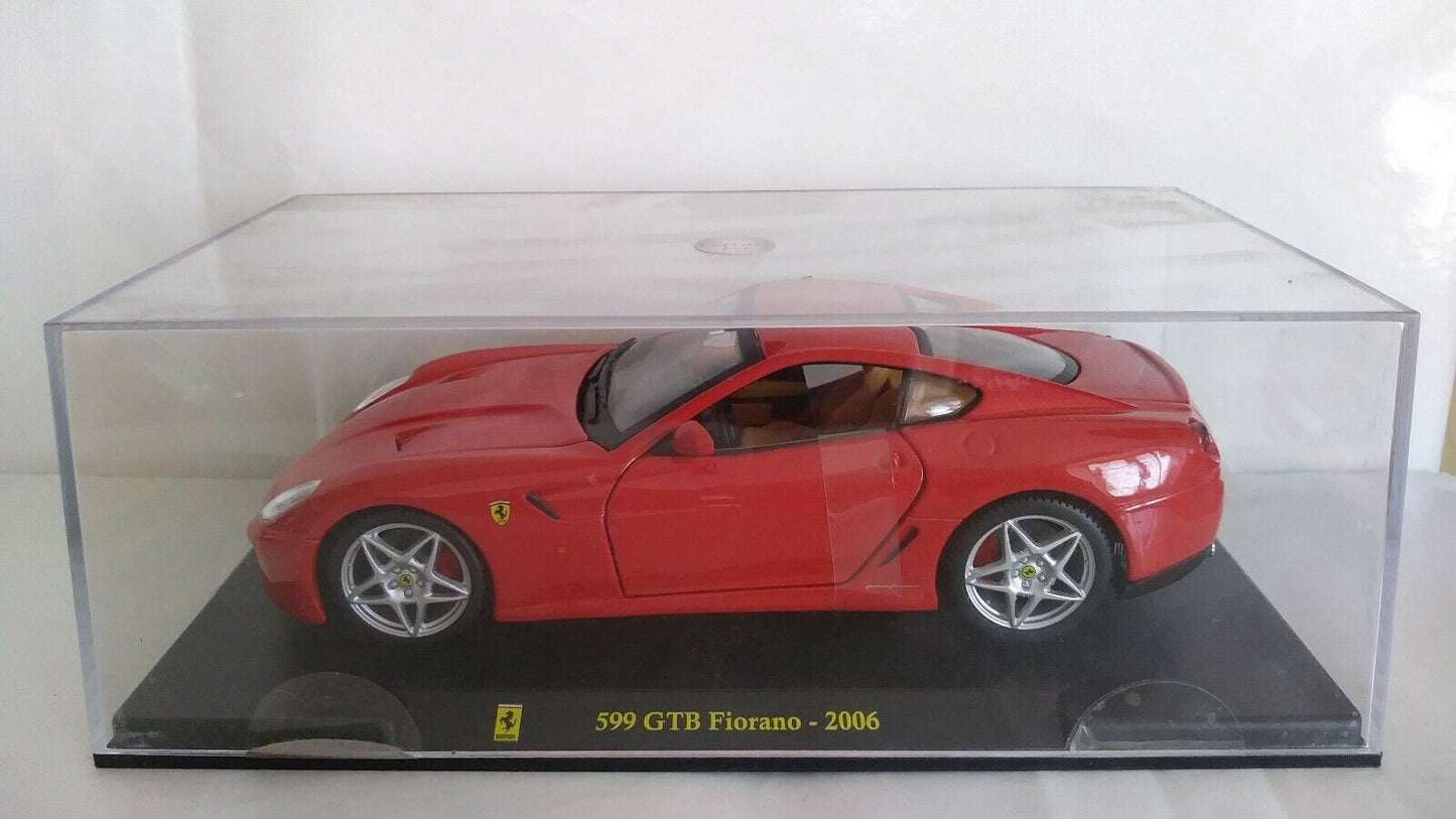 LE GRANDI FERRARI 1:24 SCEGLI DAL MENU A TENDINA