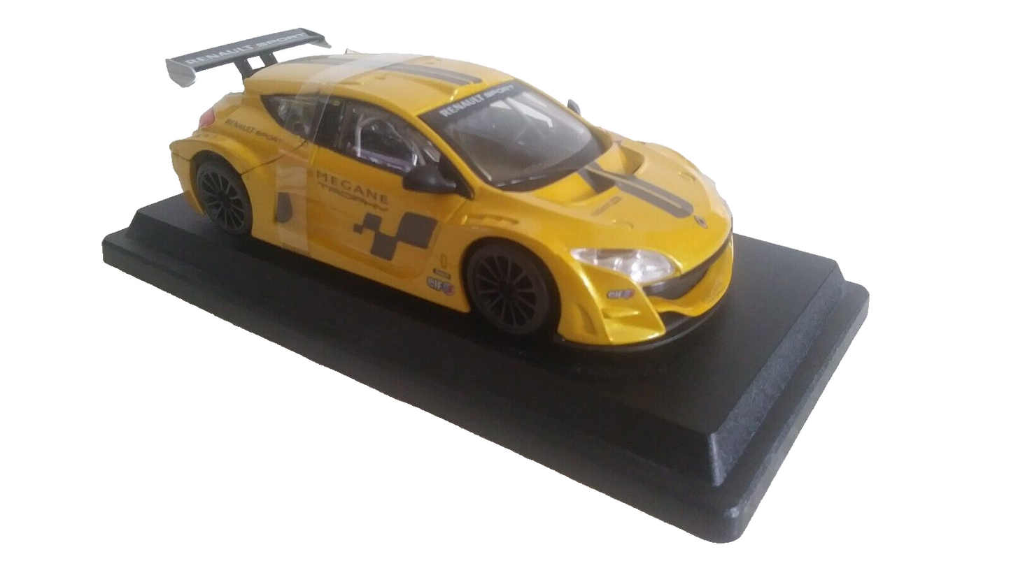 RENAULT MEGANE BURAGO SCALA 1/24