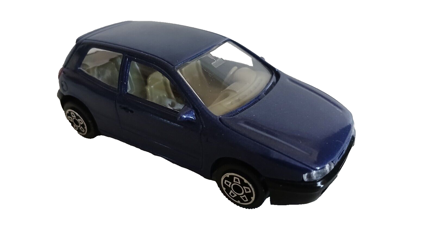 FIAT BRAVO BURAGO SCALA 1/43