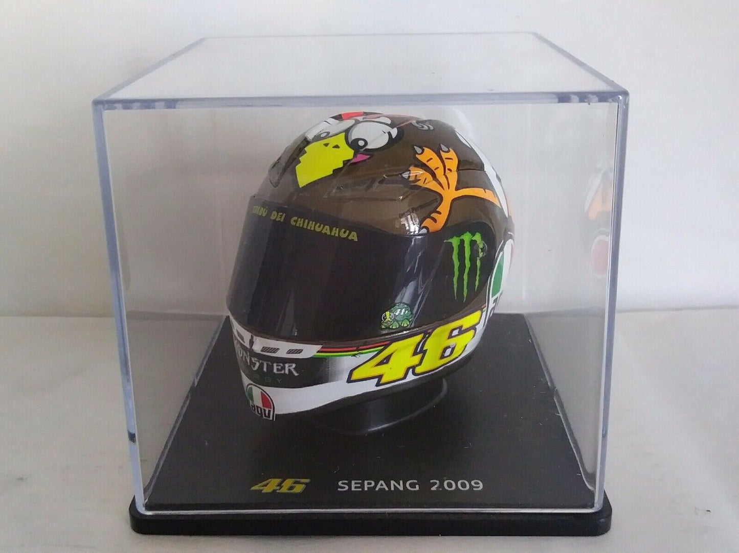 CASCHI - HELMET - VALENTINO ROSSI SCEGLI DAL MENU A TENDINA