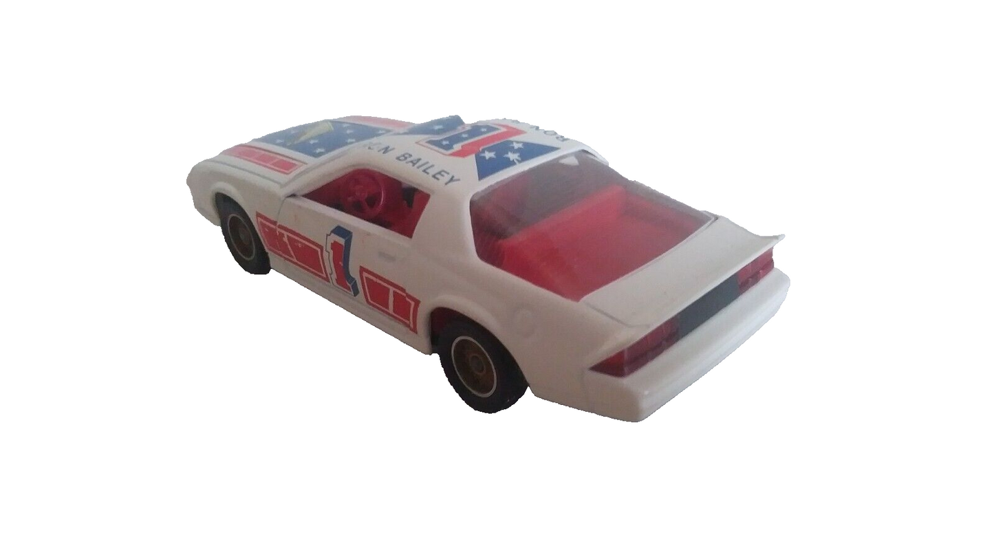 CHEVROLET CAMARO SOLIDO SCALA 1/43