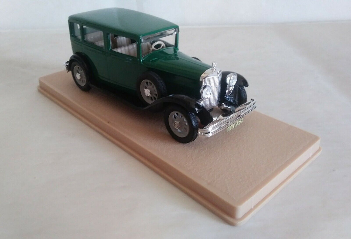 MERCEDES-BENZ LIMOUSINE "NURBURG" 1929 ELIGOR SCALA 1/43