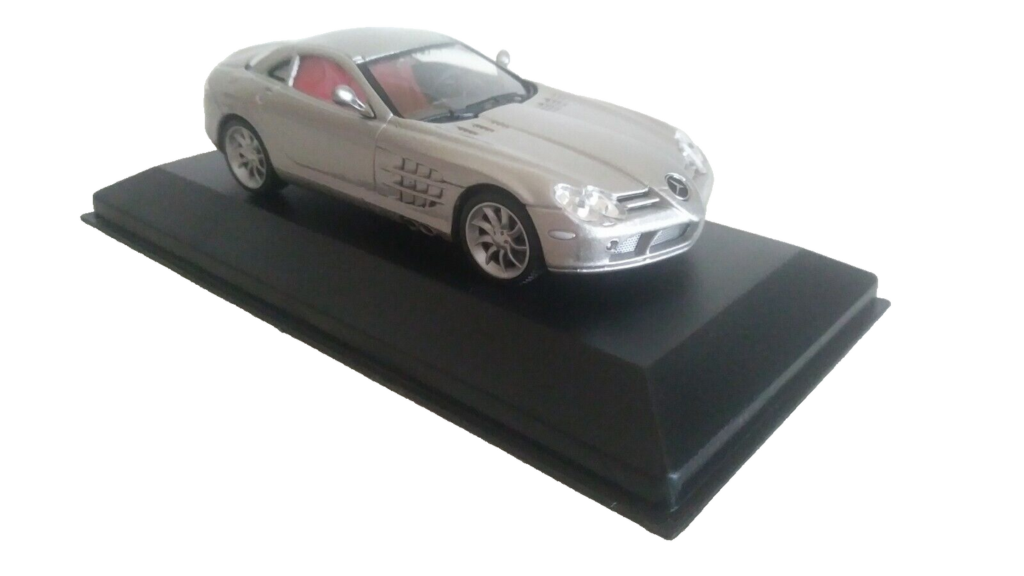 MERCEDES-BENZ SLR MC LAREN - 2003  NOREV SCALA 1/43