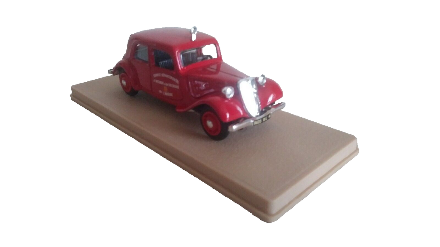 CITROEN TRACTION AVANT 11 BL BERLINE "SERVICE D'INCENDIE" 1948 ELIGOR SCALA 1/43