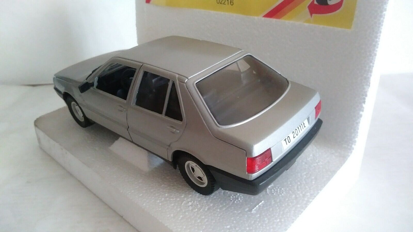 FIAT CROMA POLISTIL SCALA 1/25