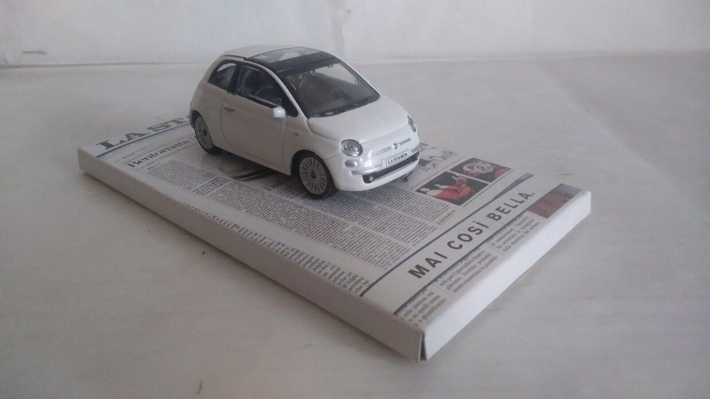 FIAT 500 "LA STAMPA" SCALA 1/43