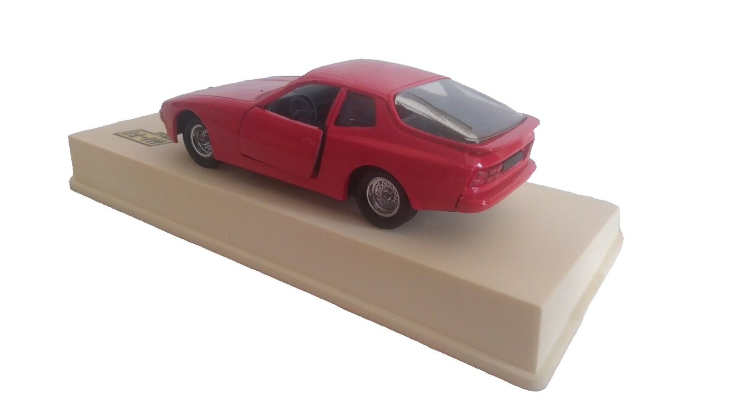 PORSCHE 944 - 1502 SOLIDO 1/43