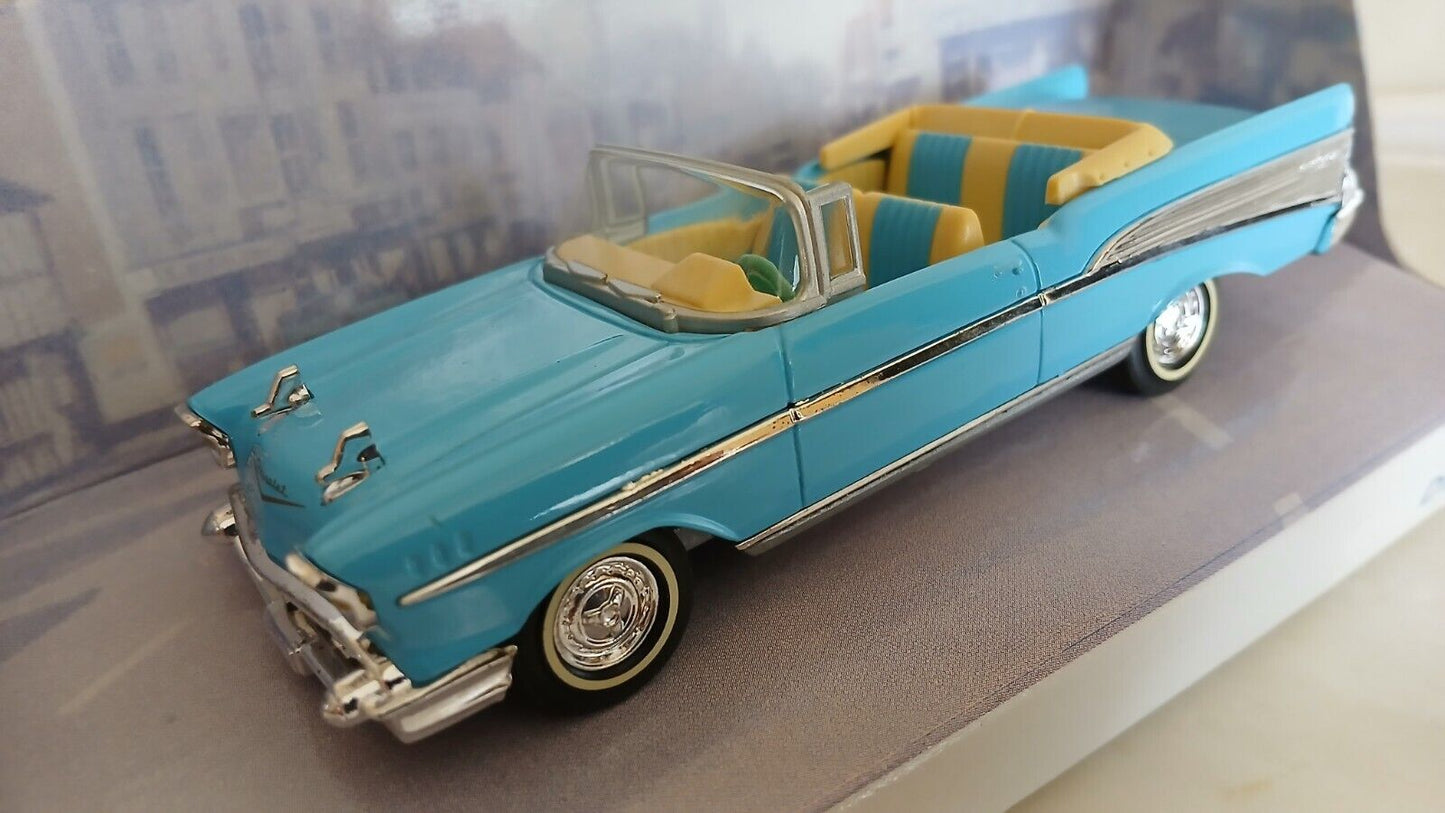 CHEVROLET CONVERTIBLE 1957 DINKY TOYS MATCHBOX SCALA 1/43