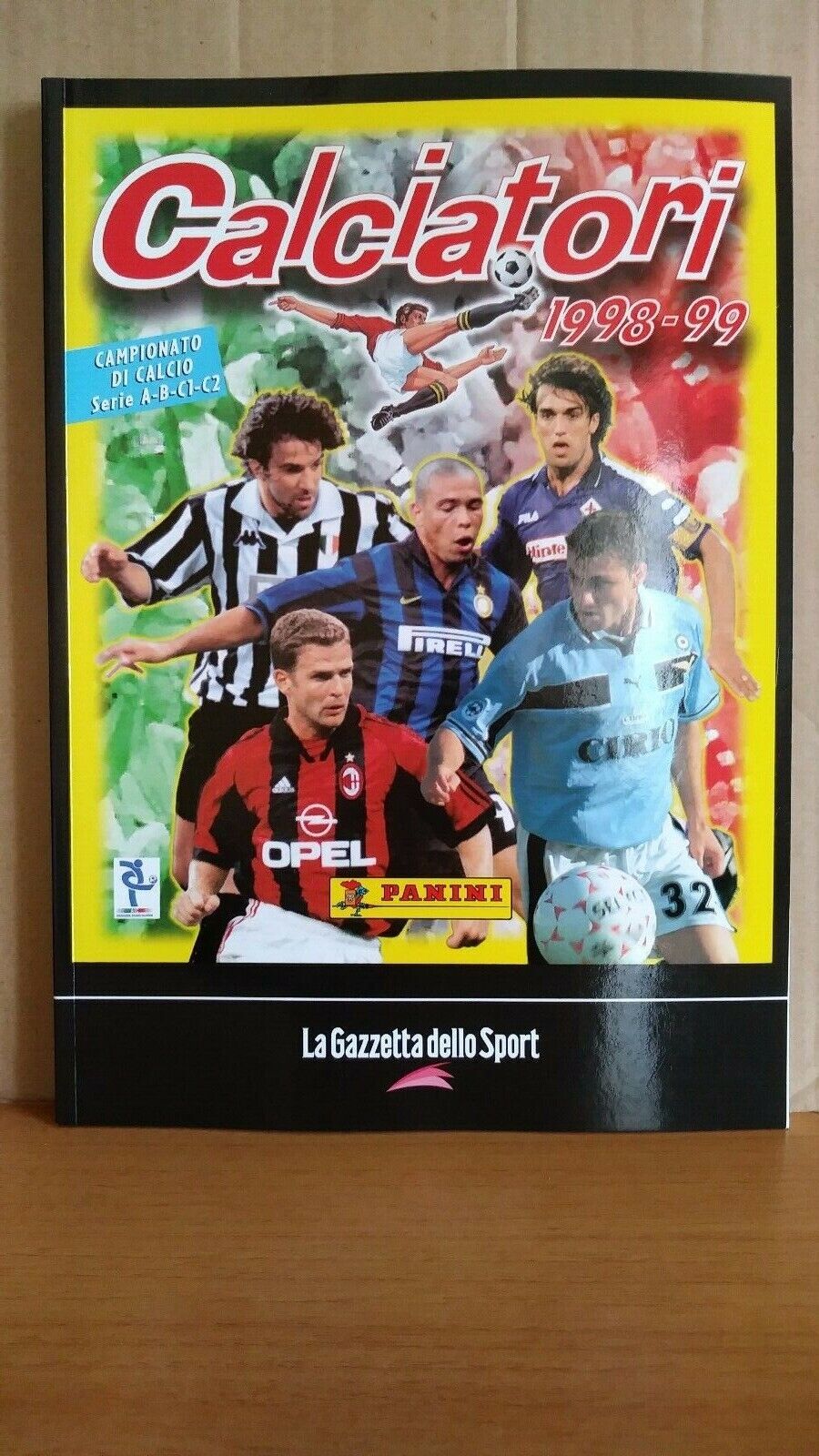 ALBUM CALCIATORI PANINI RISTAMPE LA GAZZETTA SCEGLI DAL MENU A TENDINA