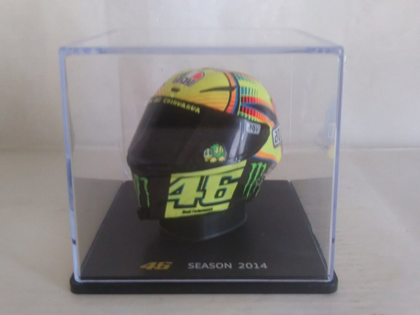 CASCHI - HELMET - VALENTINO ROSSI SCEGLI DAL MENU A TENDINA