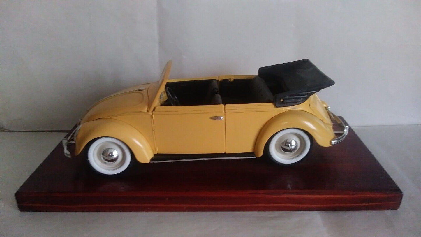 VW COCCINELLE SOLIDO SCALA 1/17