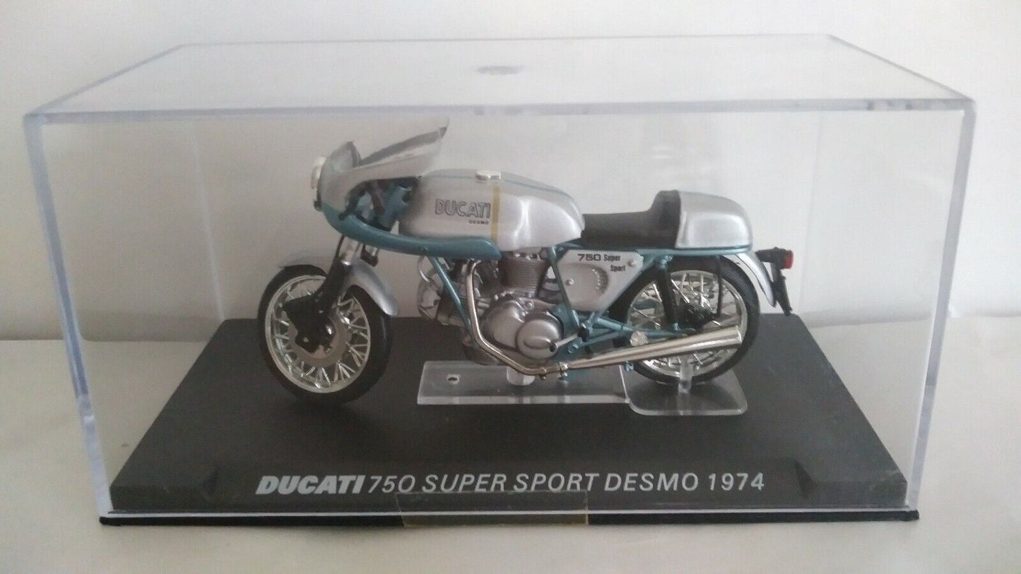 PASSIONE DUCATI 1:24 SCEGLI DAL MENU A TENDINA