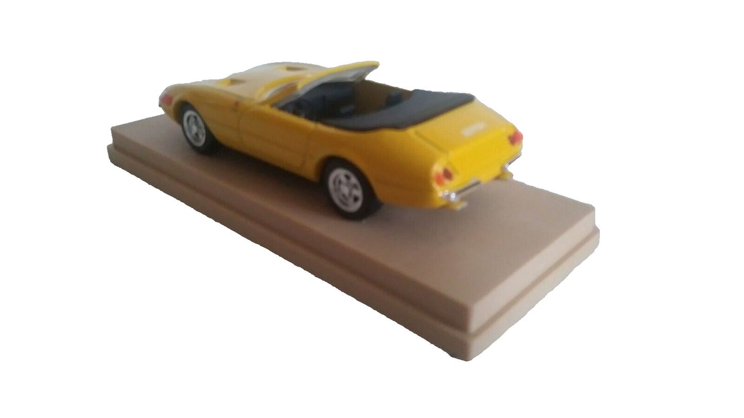 FERRARI 365 GTS/4 DAYTONA SPYDER 1969 RIO SCALA 1/43