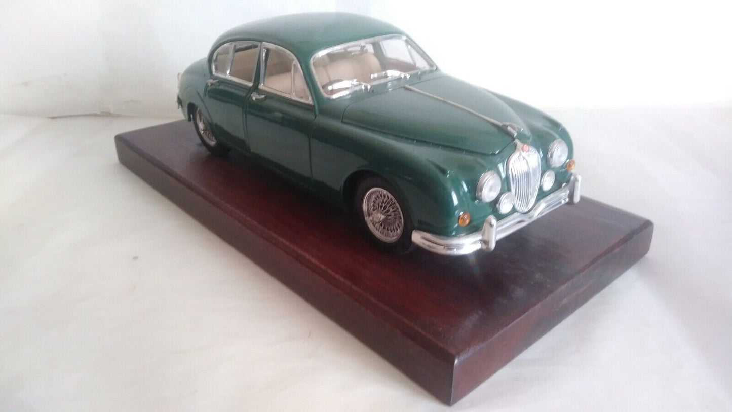 JAGUAR MARK II 1950 MAISTO SCALA 1/18