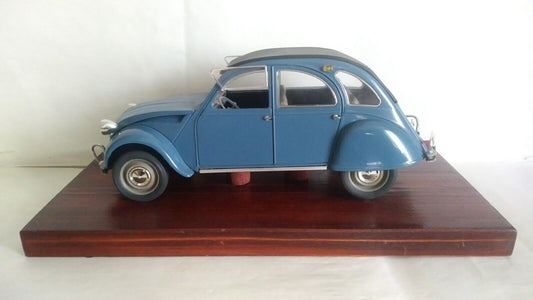 CITROEN 2CV SOLIDO SCALA 1/17