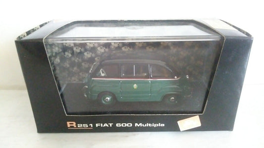 FIAT 600 MULTIPLA TAXI BRUMM 1/43