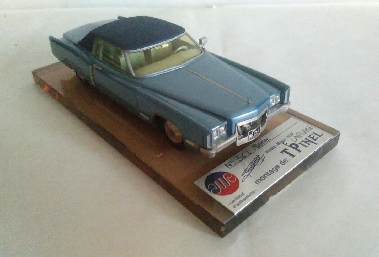 CADILLAC ELDORADO AMR 1/43