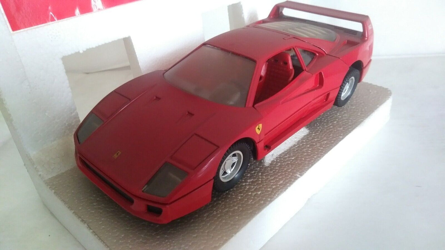 FERRARI F40 POLISTIL SCALA 1/25