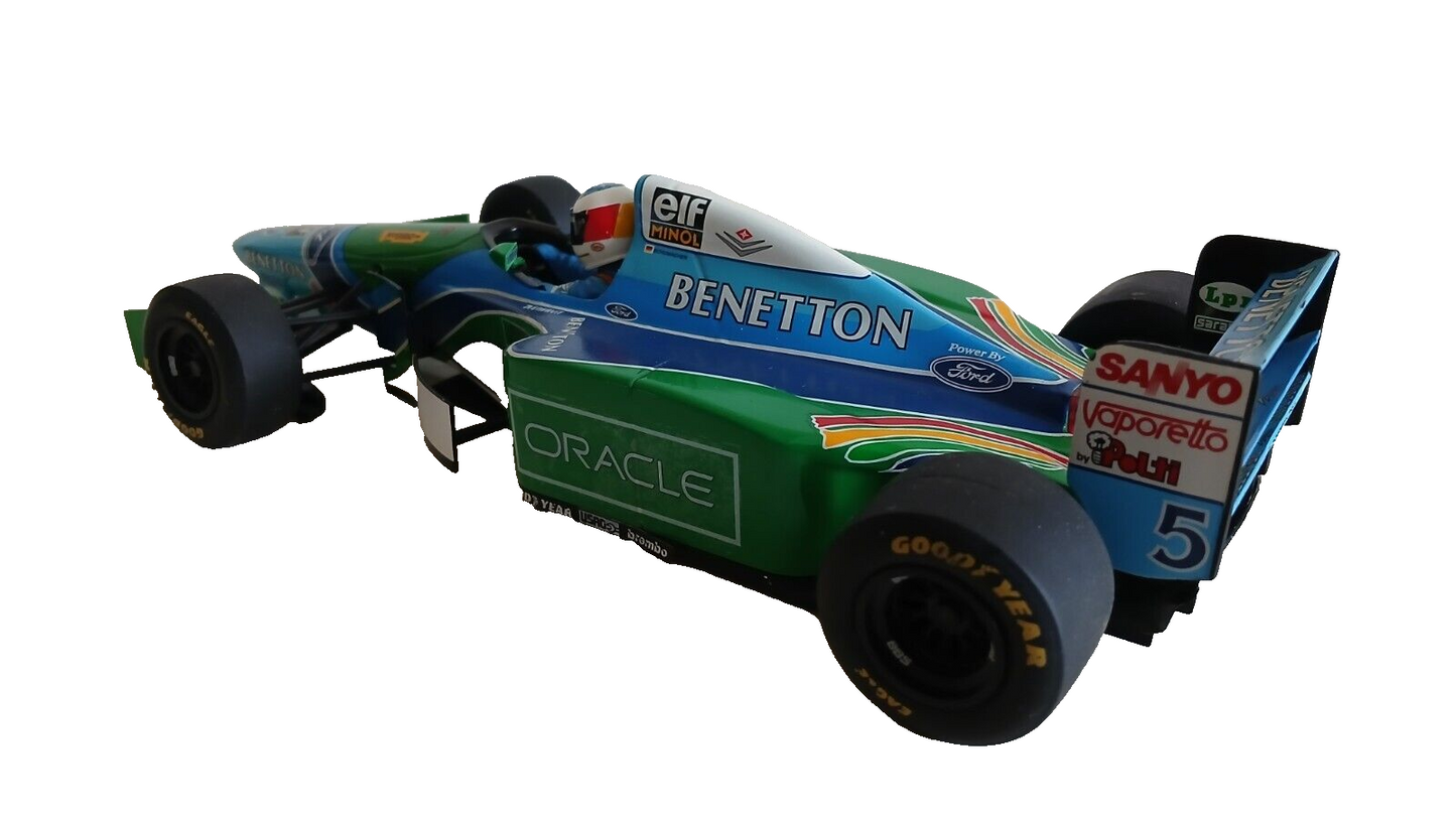 BENETTON FORD B 194 WC 1994 "MICHAEL SCHUMACHER" MINICHAMPS SCALA 1/18