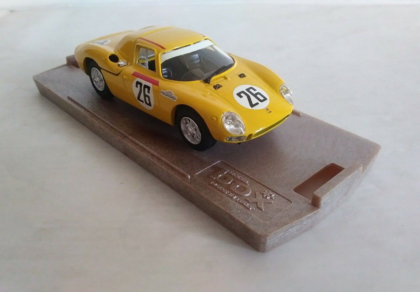 FERRARI 250 LM 1964 MODEL BOX SCALA 1/43